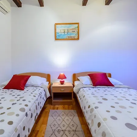 Avalon House Casa de Férias Cavtat